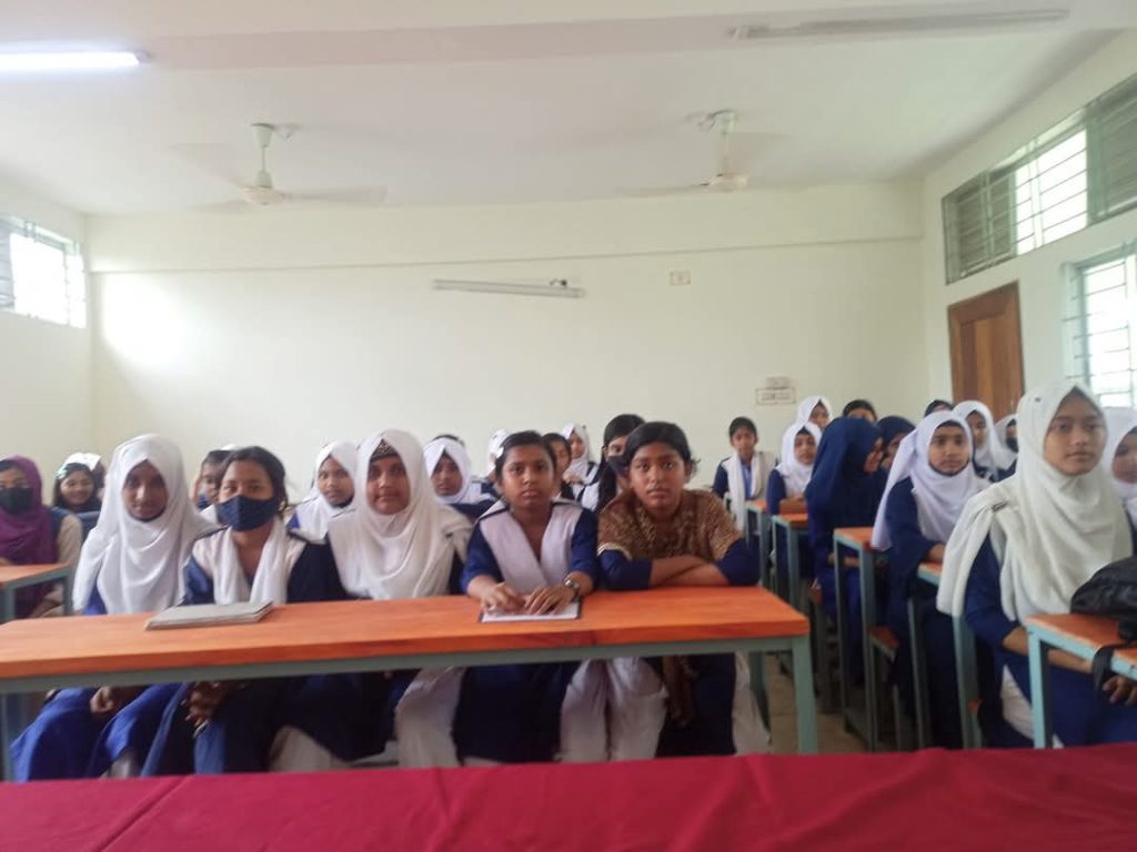 ক্লাসরুম পরিদর্শন 2