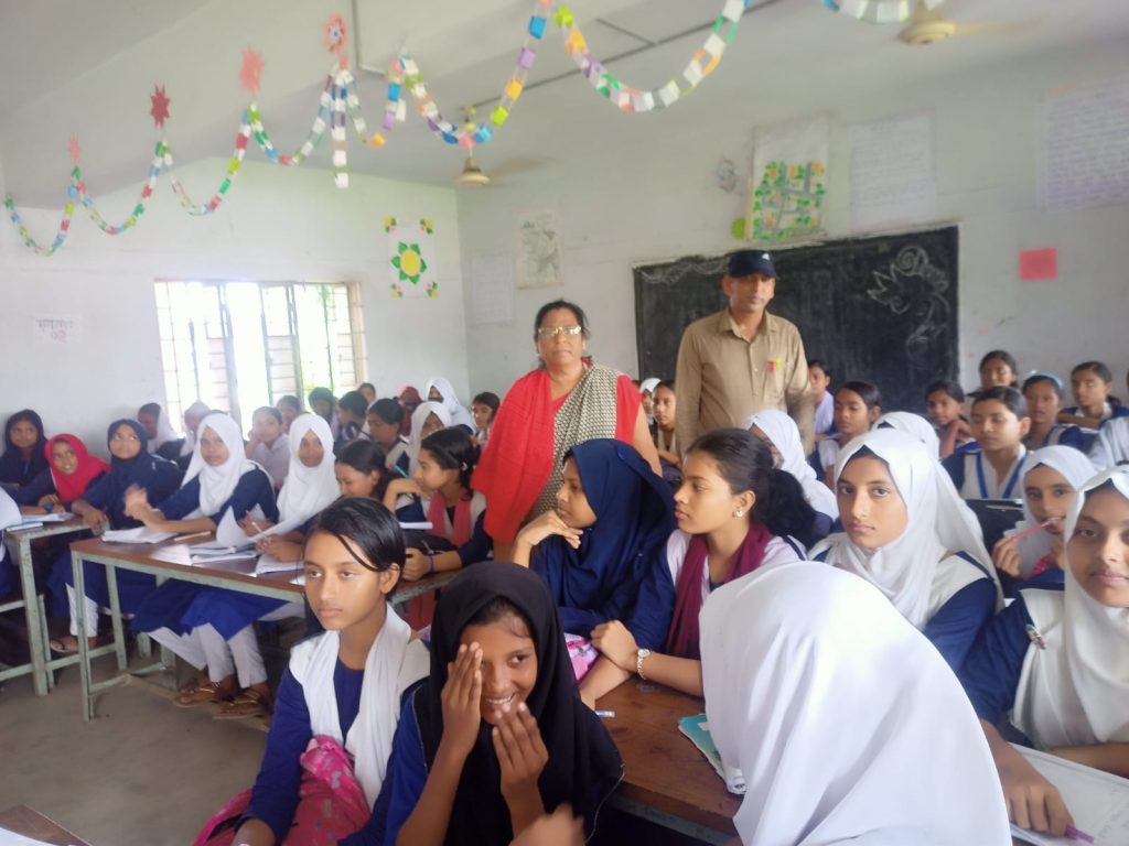 ক্লাসরুম পরিদর্শন ১